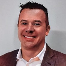 Nick Samain headshot 300x300.jpg
